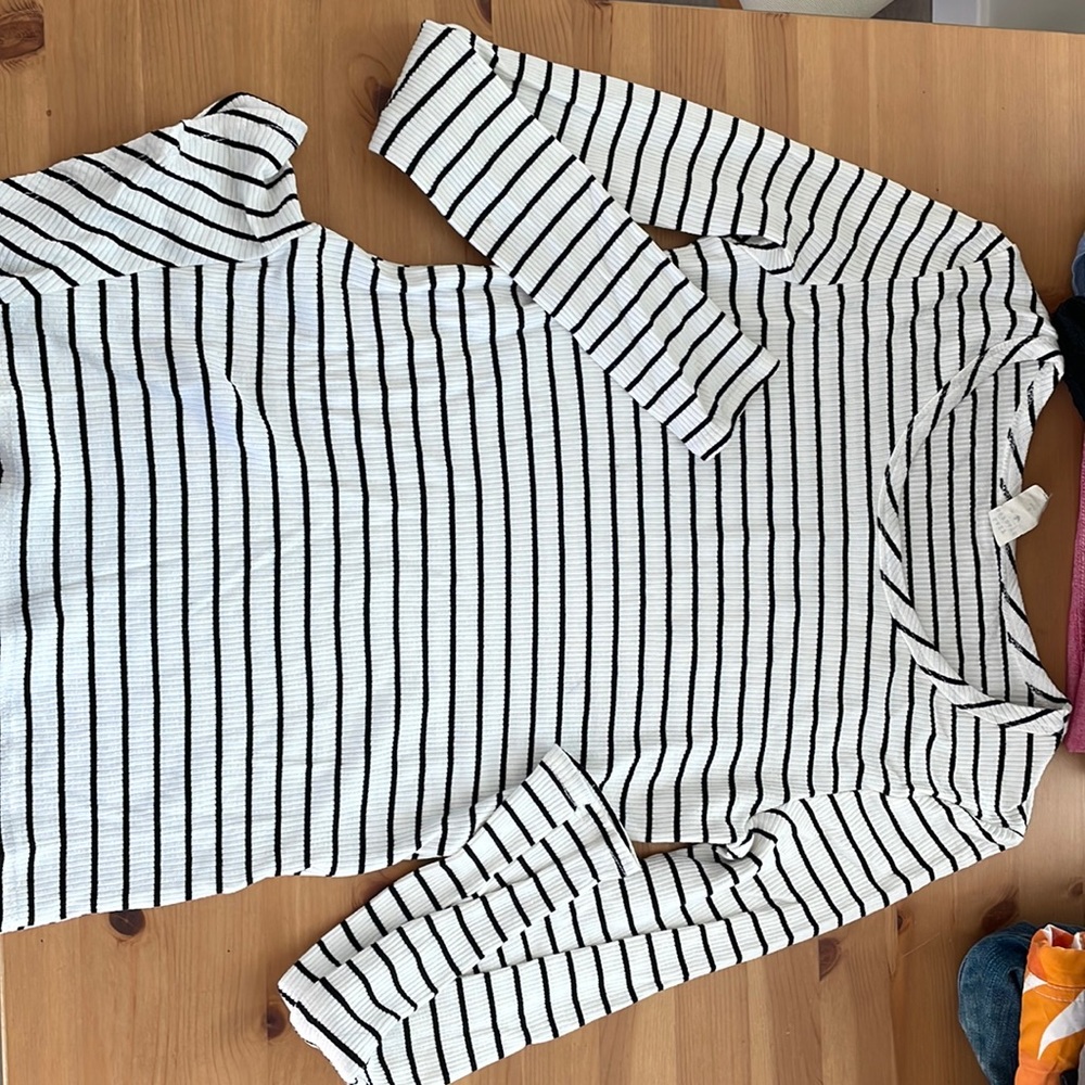 Stretchy casual blouse